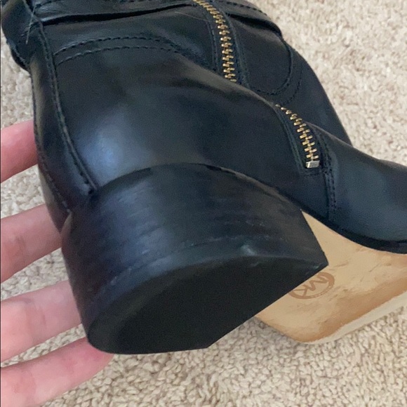michael kors boots PRICE DROP! - Picture 10 of 16